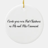 ミセス・オーナメントとして独自の初めてのクリスマスを作成 セラミックオーナメント (裏面)