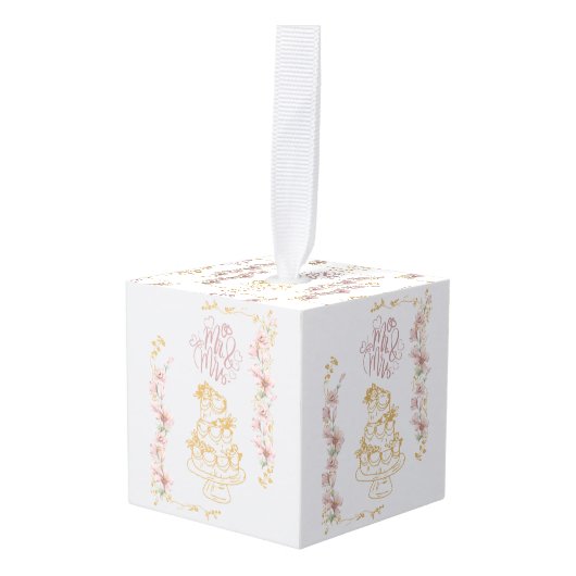 ミセス キューブオーナメント (正面アングル)