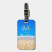 ミセス・ビーチ結婚式・ハートズ・サンド・ファミリー・モノグラム ラゲッジタグ (正面縦)