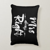 ミセス・常時タイポグラフィは白黒 アクセントクッション (裏面(縦))