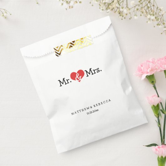 ミセス・赤いハート結婚ズパーソナライズされた フェイバーバッグ (封をした状態)