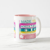 ミックステープレトロ80sカセットヴィンテージ技術ノスタルジア ツートーンマグカップ (正面右)