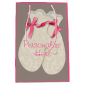 ミッテンエレガントレース冬のリボンかわいいピンクのクリーム ミディアムペーパーバッグ (正面)