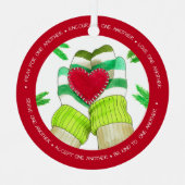 ミッテンスがハートを抱き合うボランティア メタルオーナメント (正面)