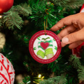 ミッテンスがハートを抱き合うボランティア メタルオーナメント