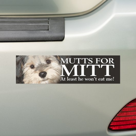 ミットのためのマット – 少なくとも彼は私食べをない バンパーステッカー (車上)