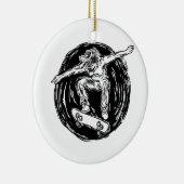 ミッドエアスケートボードをしている伝説的なスケーター セラミックオーナメント (右)