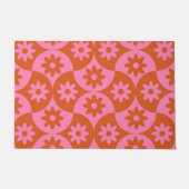 ミッドセンチュリーのオージェ シェイプにピンクとオレンジの花 ドアマット (正面)