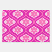 ミッドセンチュリーのレトロ柄のホットピンク色の花 ラッピングペーパーシート (正面3)