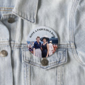 ミッドセンチュリーの女性が素晴らしい日を過ごす 缶バッジ (インサイチュ)