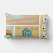 ミッドセンチュリーアクアとチャートルーズレトロパターン ランバークッション (正面)