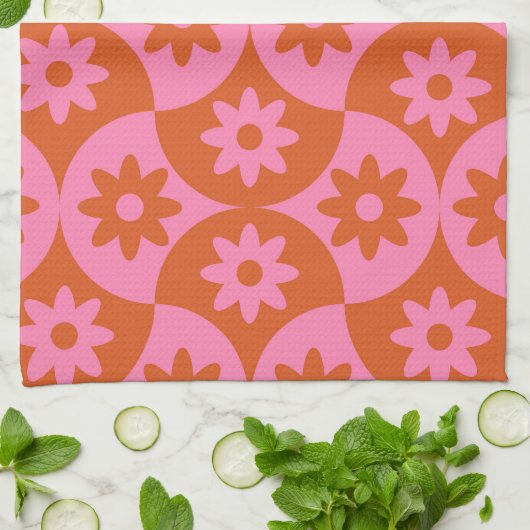 ミッドセンチュリーホタテのピンクとオレンジの花 キッチンタオル (折り畳み)
