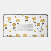 ミッドセンチュリーモダンイエローフローラルパターン デスクマット (キーボード&マウス)