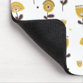 ミッドセンチュリーモダンイエローフローラルパターン マウスパッド (コーナー)