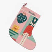 ミッドセンチュリーモダンピンクとグリーンパーソナライズされた ラージクリスマスストッキング (正面 (吊り時))