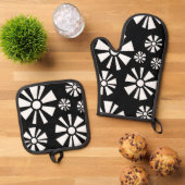 ミッドセンチュリーモダンフラワーズ白黒 鍋つかみ&鍋敷きセット (トップダウン)