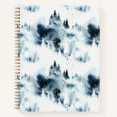 ミッドナイトブルーの森の水の色パターン ノートブック (正面)