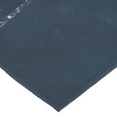 ミッドナイト・ネイビー・ロマンス | Blue Satiny グランジ Damask ショートテーブルランナー (コーナー)