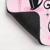 ミッド・センチュリーレトロアトミック・キャッツクールオン・ピンク マウスパッド (コーナー)