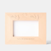 ミッパーソナライズされたズ・アンド・ミセス・ゲイ・カップルがハートを命名 レーザー彫刻フレーム (正面)