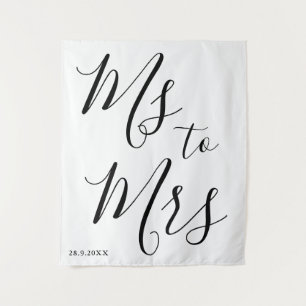 ミッミニマルズからミセスへのブライダルシャワーフォトプロップ タペストリー