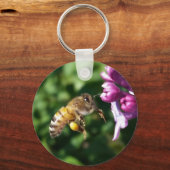 ミツバチが受粉する紫のライラック キーホルダー (正面)