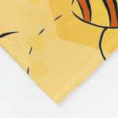 ミツバチが蜂蜜をブンブン飛ばす可愛い フリースブランケット (角)