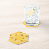 ミツバチが蜂蜜をブンブン飛ばす可愛い ペーパーコースター (インサイチュ)