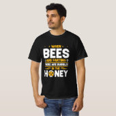 ミツバチが養殖している時 Tシャツ (正面フル)