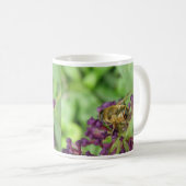 ミツバチと紫の花マグカップ コーヒーマグカップ (正面右)