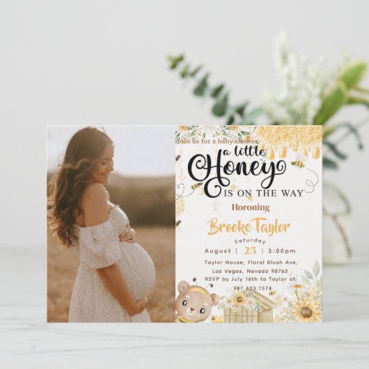 ミツバチの赤ちゃんシャワーが少し流れている 招待状 (スタンド正面)