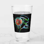 ミドル・グラス・タンブラーに挟まれる タンブラーグラス (裏面)