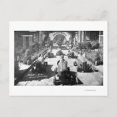 ミニカーでレースをする子供たち ポストカード (正面)