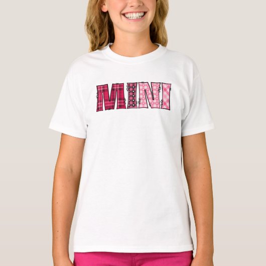 ミニガールお洒落可愛素朴いピンクの格子文字 Tシャツ (正面)