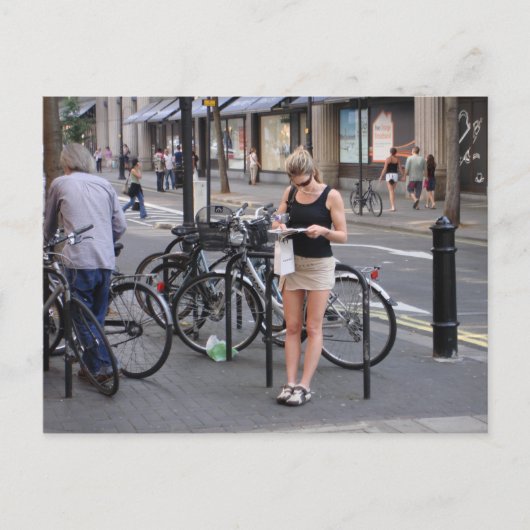 ミニスカートの自転車 ポストカード (正面)
