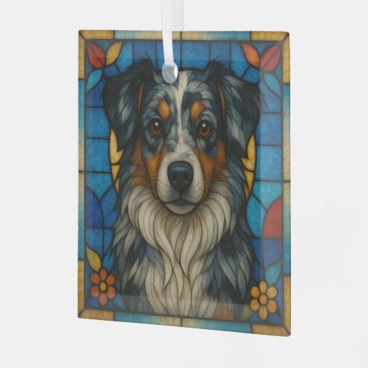 ミニチュアのアメリカの羊飼いメルル「ステンドグラス」 ガラスオーナメント (正面左)