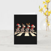 ミニチュアシュナウザードッグクロッシングロードクリスマス カード (黄色い花)