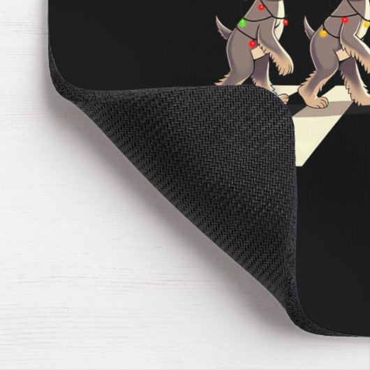 ミニチュアシュナウザードッグクロッシングロードクリスマス マウスパッド (コーナー)