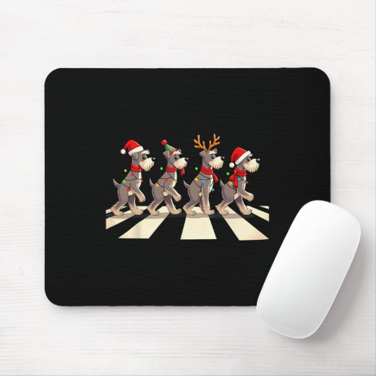 ミニチュアシュナウザードッグクロッシングロードクリスマス マウスパッド (マウス)