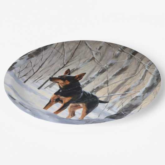 ミニチュアピンシャーで雪のクリスマスを過ごす ペーパープレート (アングル)