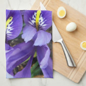 ミニチュアブルーアイリス春フローラ キッチンタオル (四つ折り)