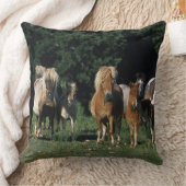 ミニチュア子馬のグループ クッション (ブランケット)
