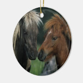 ミニチュア馬の接触 セラミックオーナメント (左)