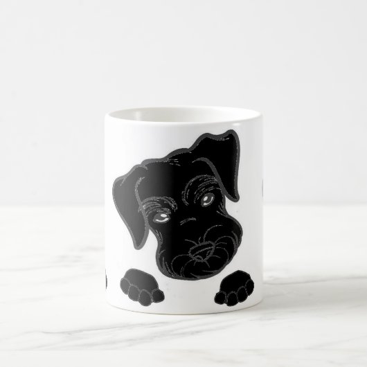 ミニチュア・シュナウツァーの黒いかいま見ること コーヒーマグカップ (中央)