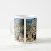 ミニバヨン…カンボジア、シェムリアップ、タプローム コーヒーマグカップ (正面左)