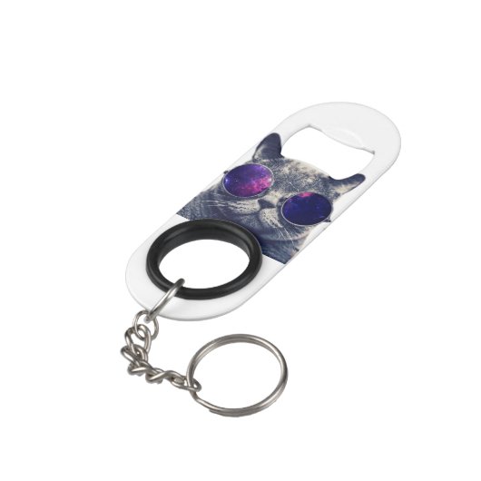 ミニボトルオープナーとキーチェーン キーホルダー栓抜き (裏面アングル)