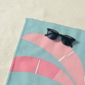 ミニマエレガントリスト熱帯ピンクティール（緑がかった色）モノグラム ビーチタオル (インサイチュ)