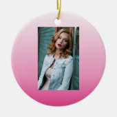 ミニマガーリーリストほこりっぽいバラさくらんぼピンク セラミックオーナメント (正面)