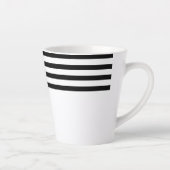 ミニマモダンシンプルリストの白黒のストライプ カフェラテマグ (右)