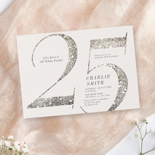 ミニマモダンリストすべての白パーティー25歳の誕生日 招待状